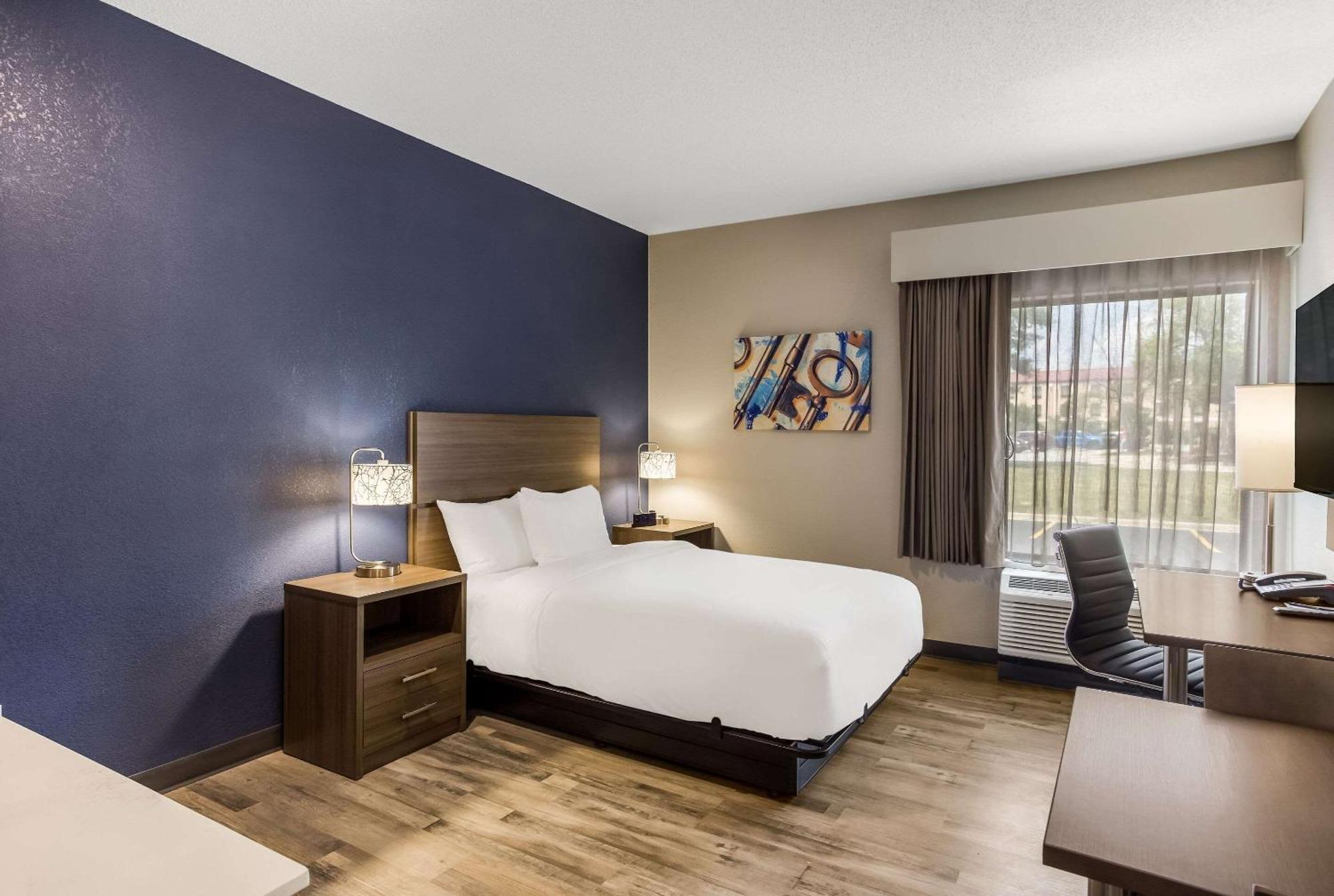 Mainstay Suites Bourbonnais - Kankakee Eksteriør billede