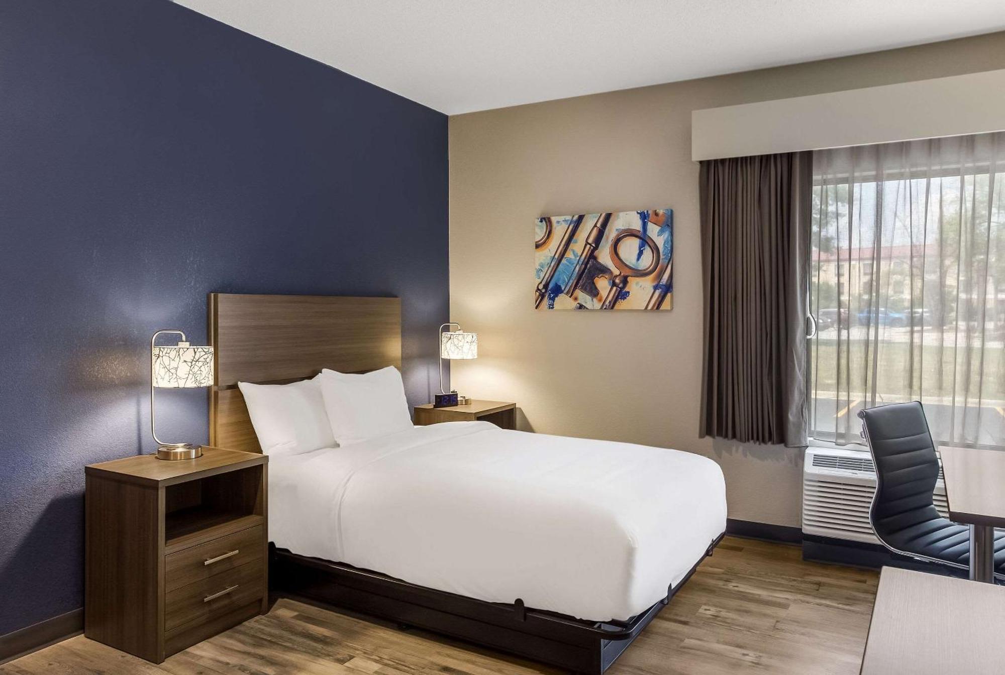 Mainstay Suites Bourbonnais - Kankakee Eksteriør billede