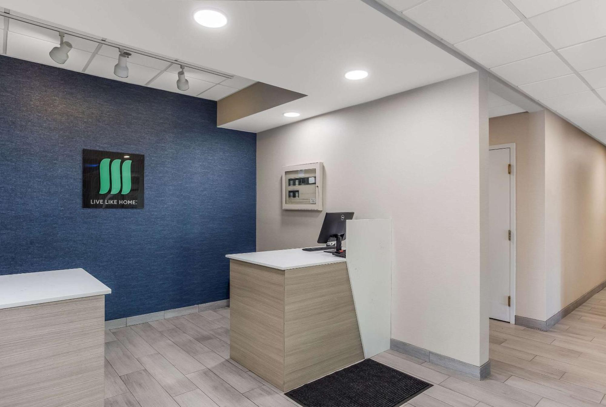 Mainstay Suites Bourbonnais - Kankakee Eksteriør billede